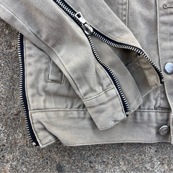 Forever 21 Distressed Tan Denim Jacket w zippers - Picture 4 of 5